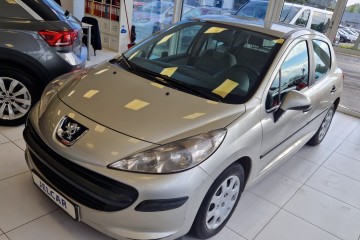 1.4 88KM Klimatyzacja
