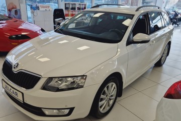 1.8 TSI 180KM Salon PL DSG