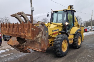 Komatsu Koparko-ładowarka